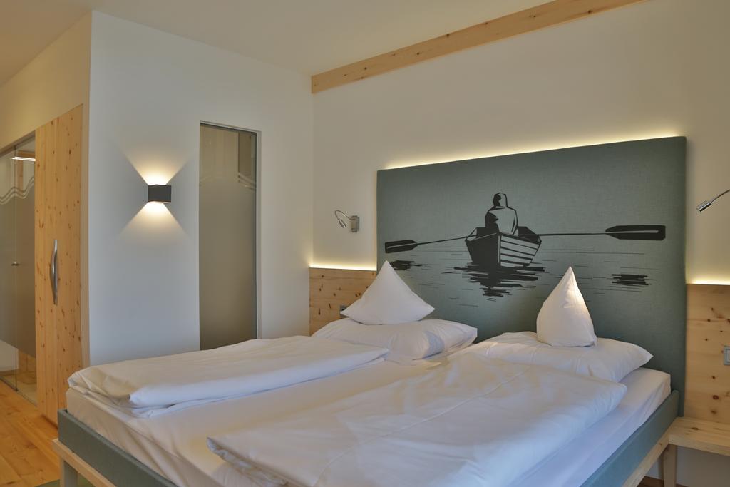 Hotel B&B "Zur Schanz" Ebbs Eksteriør billede