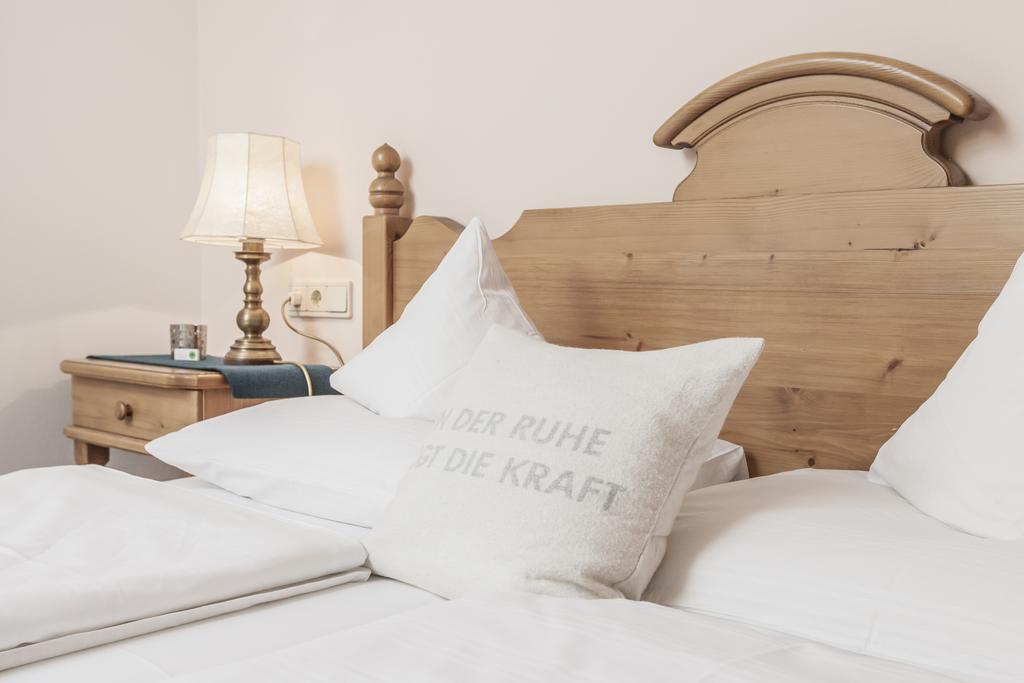 Hotel B&B "Zur Schanz" Ebbs Eksteriør billede